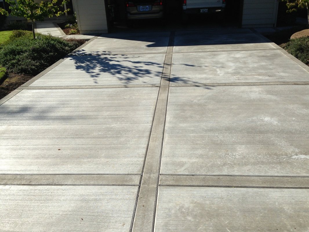Banded Residential Driveway — NW Laser Screed LLC